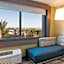 Holiday Inn Express and Suites Lake Havasu London Bridge By IHG