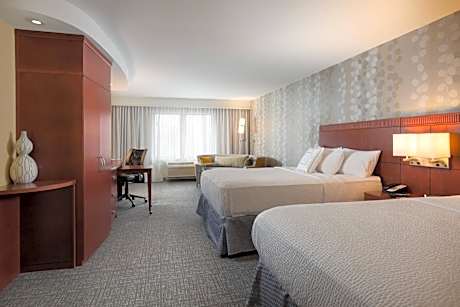 Queen Room with Two Queen Beds and Sofa Bed