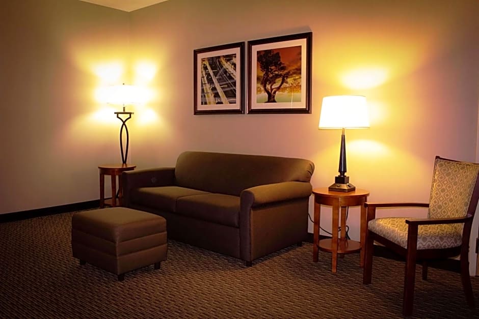 Best Western Plus Arrowhead Hotel