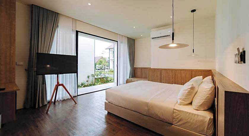 Shanti-Retreat Hotel