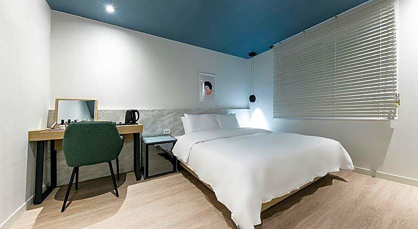 Hotel Yaja Masan Odong Branch