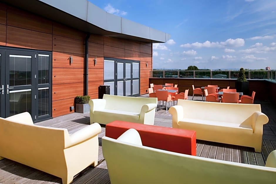 Holiday Inn Manchester Central Park By IHG
