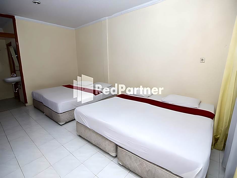 Hotel Gondangdia Puncak Mitra RedDoorz