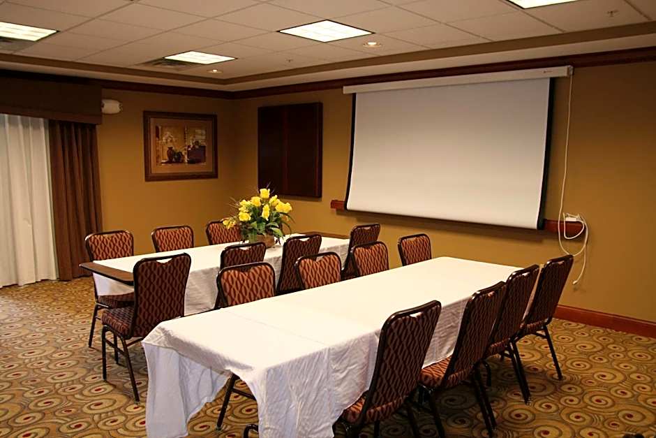 Hampton Inn By Hilton Goshen