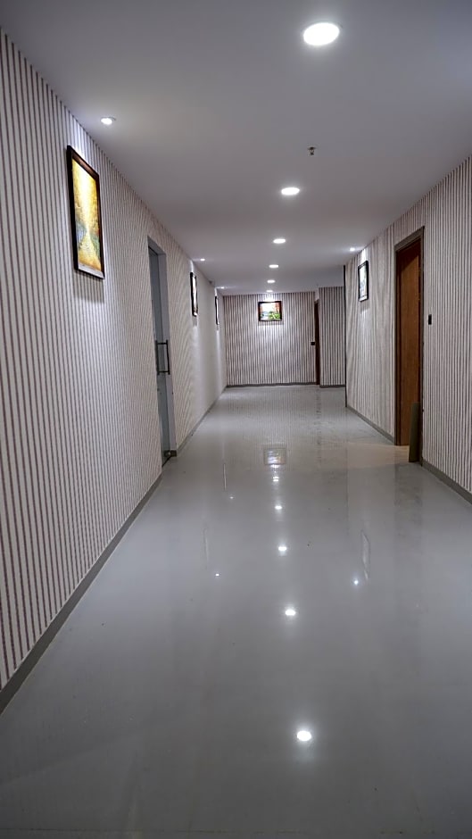 Hotel Downtown Orbit