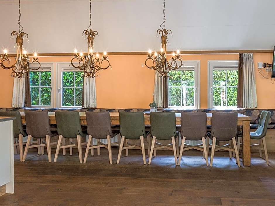 Castle Stay in De Eese with Royal Interiors