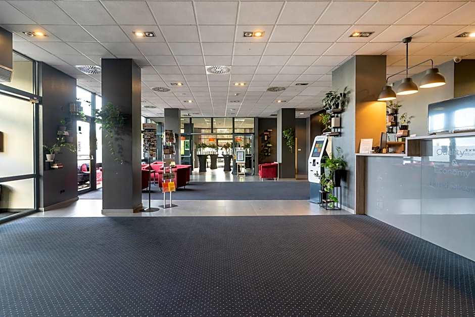 Economy Silesian Hotel