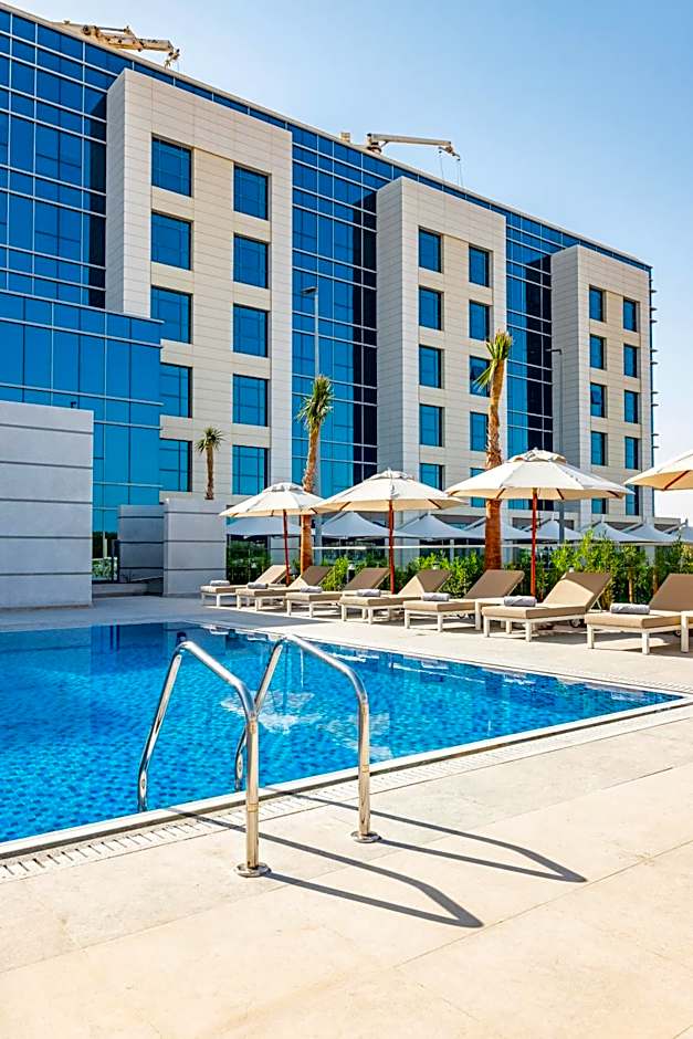 Remal Hotel & Villas Al Dhannah City