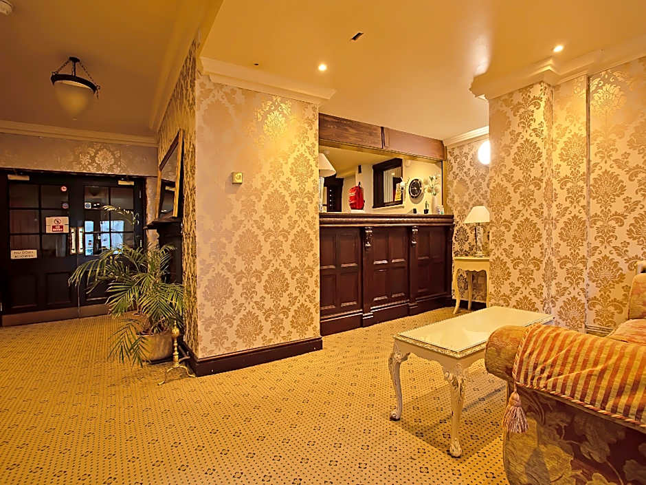 Great White Horse Hotel