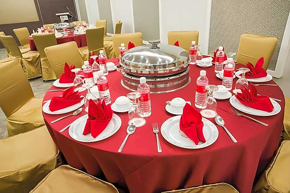 Humaira Hotel