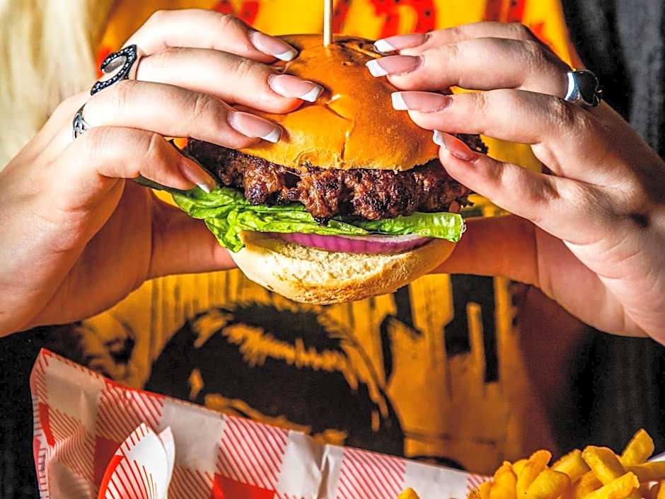 ibis Styles Glasgow Centre West