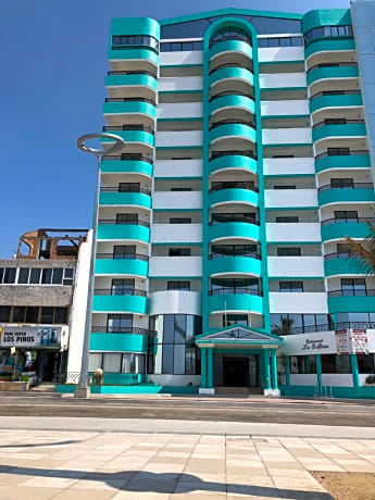 Hotel Playa Marina