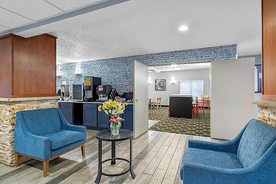 AmericInn by Wyndham Columbus Wisconsin