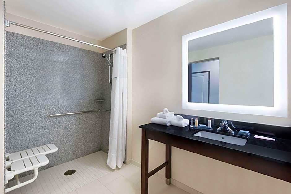 Wingate by Wyndham Sidney