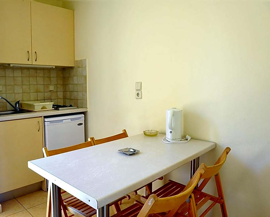 Mirabella Apartments