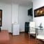 Suites 108