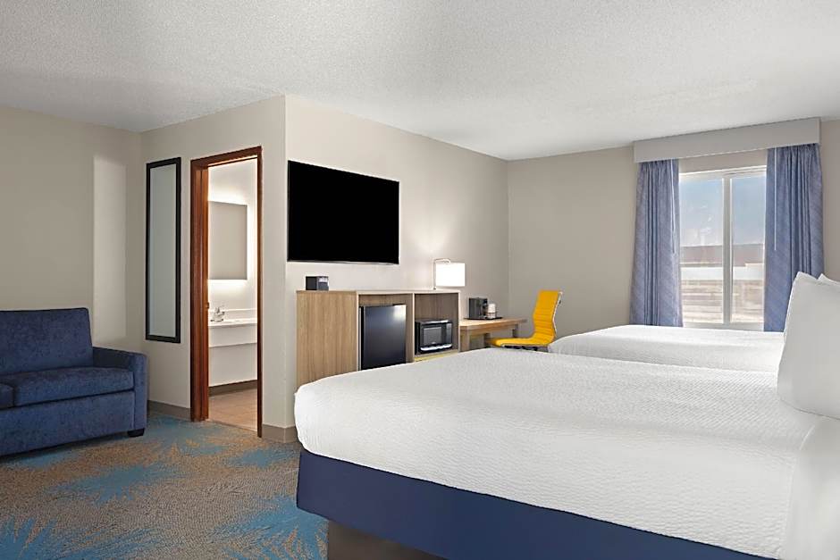 Days Inn by Wyndham Jamestown