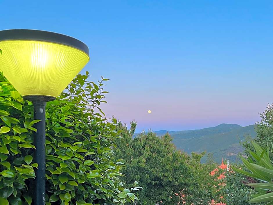 Vinhais Hotel