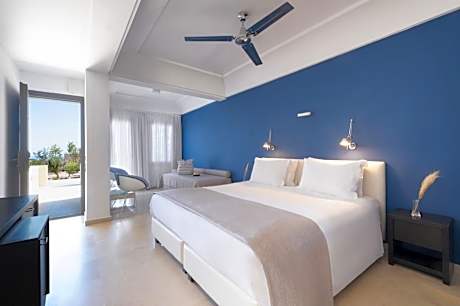 Triple Room with Garden View