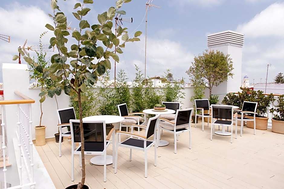 Plaza Mina Suites - Adults Recommended by Luxury Suites Cadiz