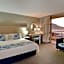 Lagoon Beach Hotel & Spa