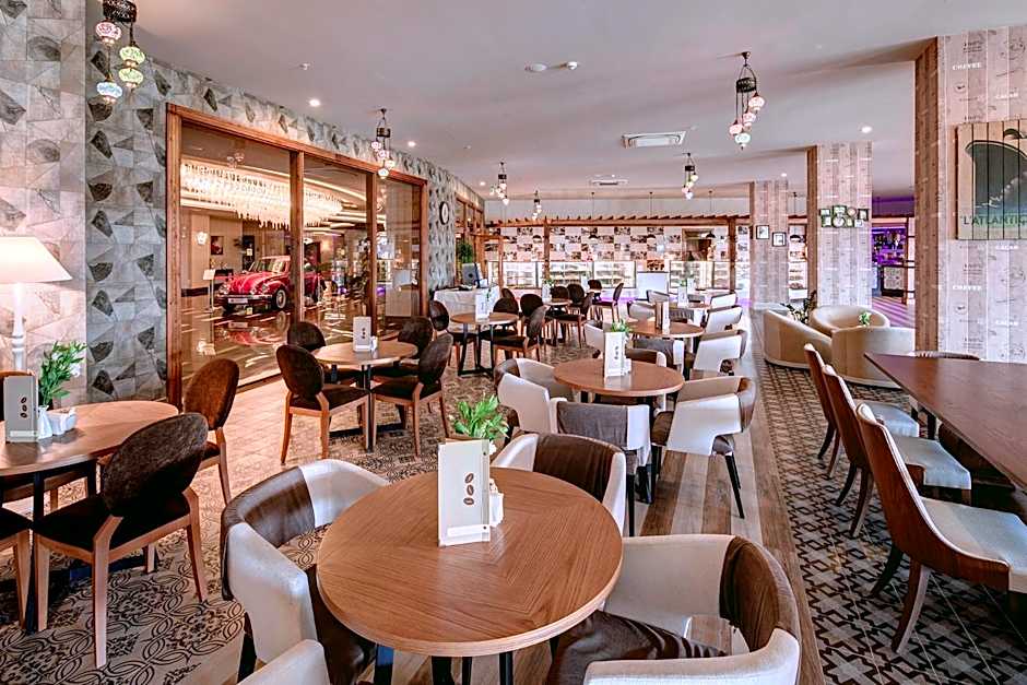 Tui Magic Life Jacaranda