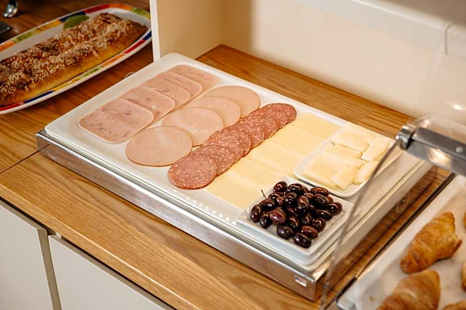 Kouros Art Hotel (Adults Only)