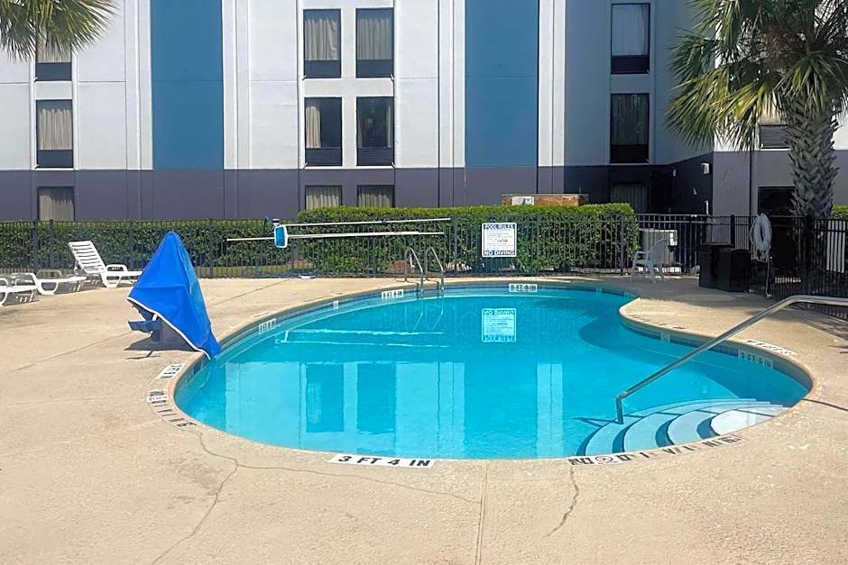 Quality Inn Jacksonville - Orange Park near Naval Air Station