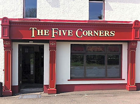 5 Corners Guest Inn