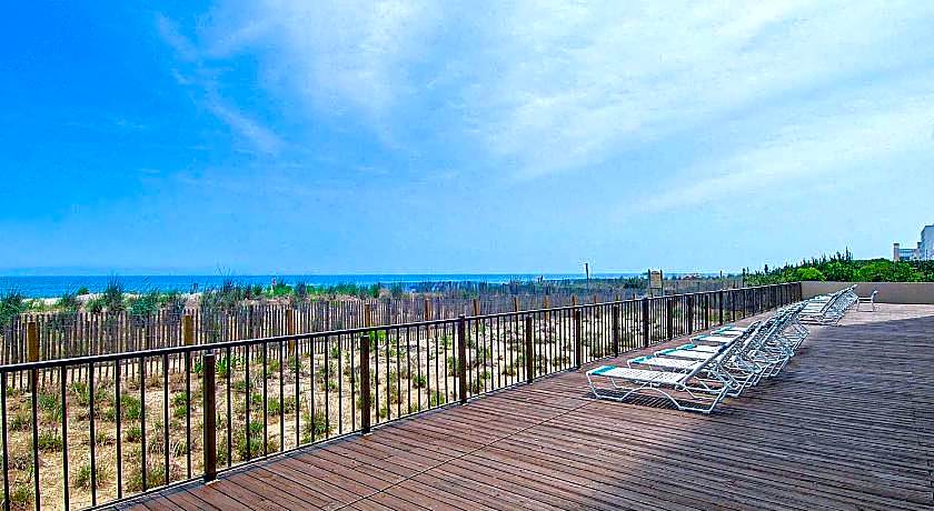 Marigot Beach Suites