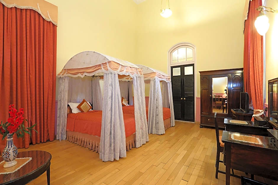 Lalitha Mahal Palace Hotel