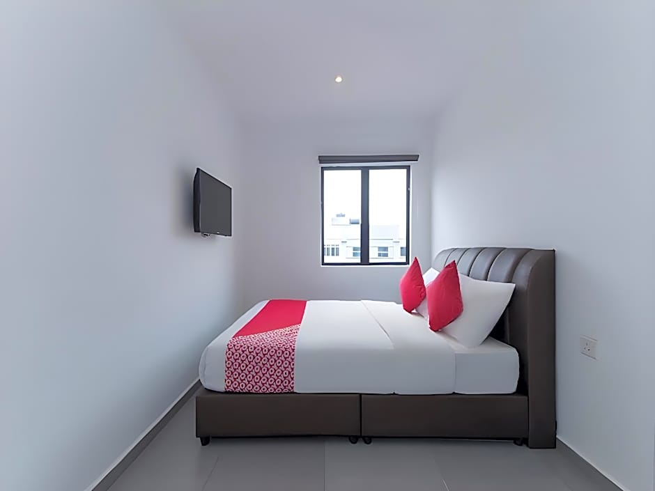 Super OYO 246 Link Inn