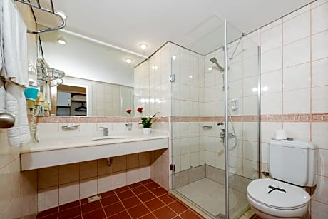 standard room (sea view) single use