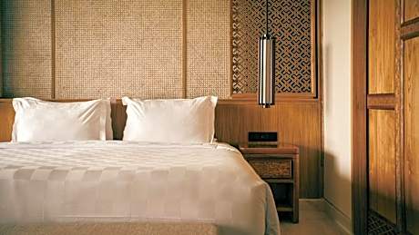 Resort View Suite