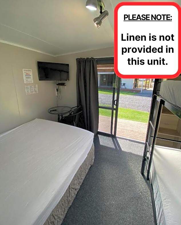 Sapphire Springs Holiday Park and Thermal Pools