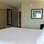 Holiday Inn Express Hotel & Suites Hope Mills-Fayetteville Airport By IHG