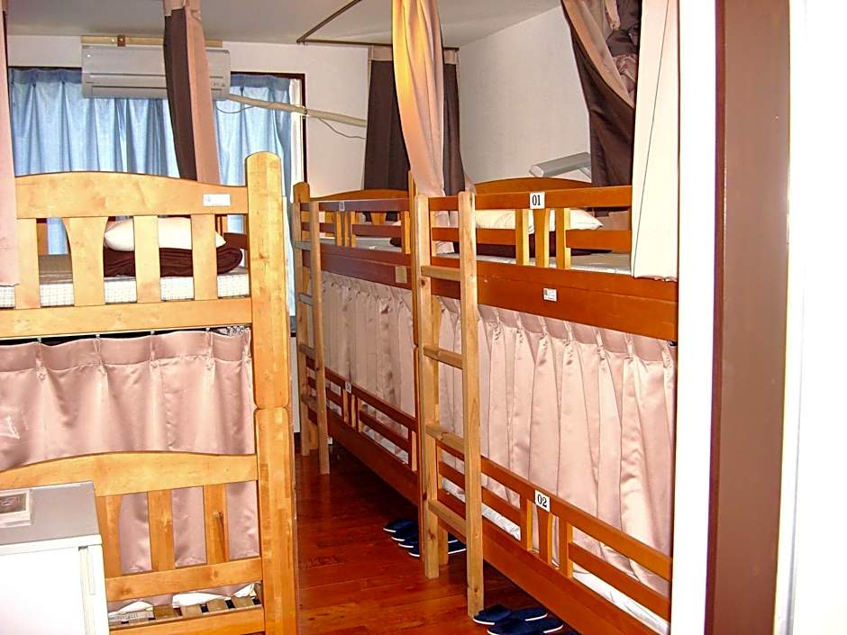 YAKUSHIMA REFRESH ROOM