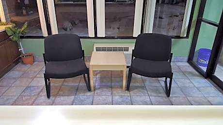 Mentor Home Inn and Suites