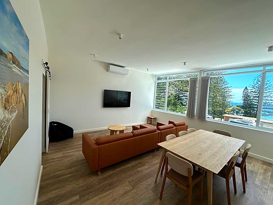 Seabreeze Beach Hotel