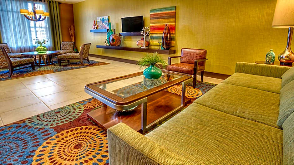 Holiday Inn Express & Suites Pittsburgh SW/Southpointe By IHG
