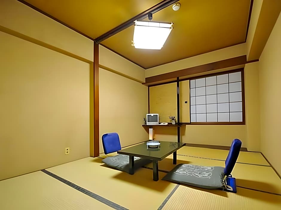 Nakayasu Ryokan