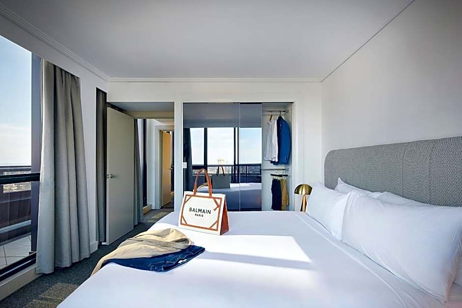 Meriton Suites Pitt Street, Sydney