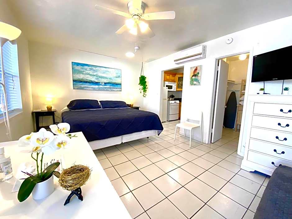 Southwinds Inn by The Gold Nests