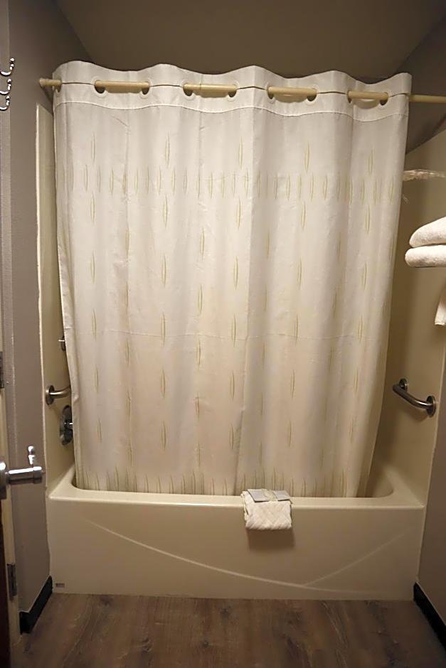 Express Inn & Suites Eugene