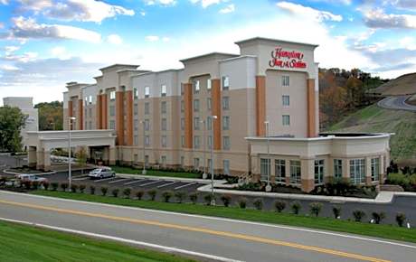 Hampton Inn & Suites Pittsburgh-Meadow Lands