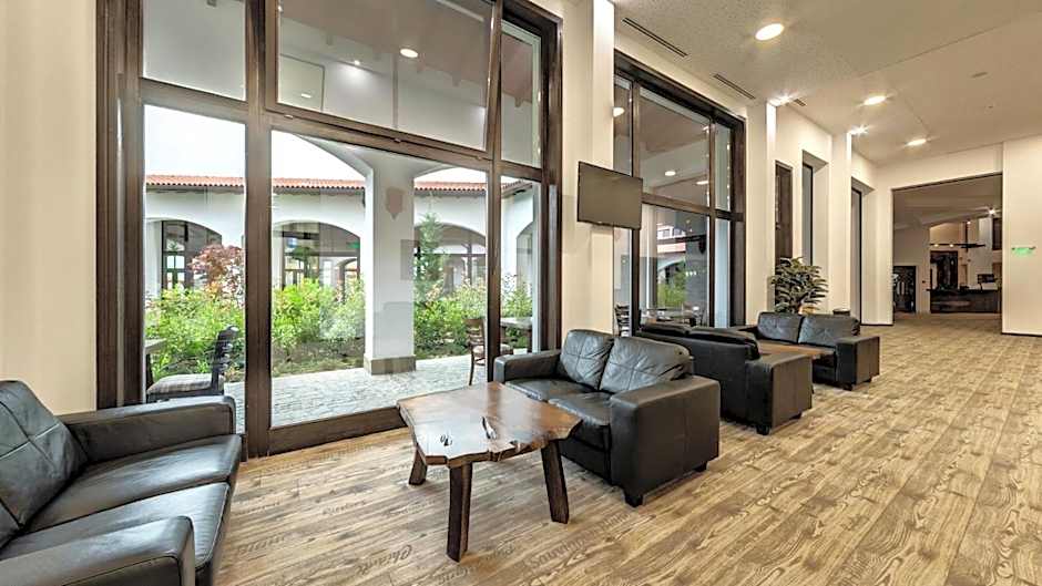 Wine & Spa Complex Starosel