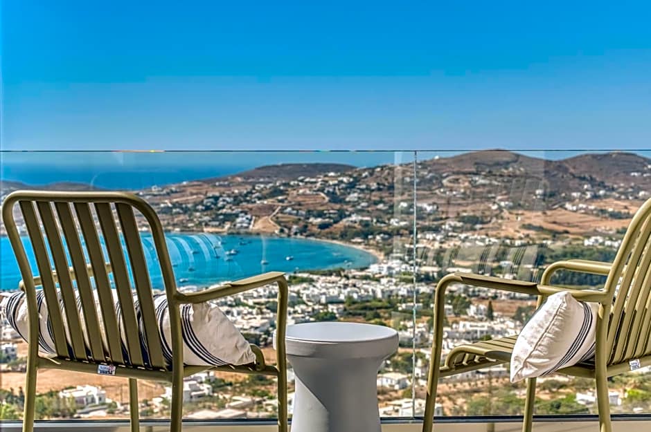 PAREA Blue Zone - Adults Only