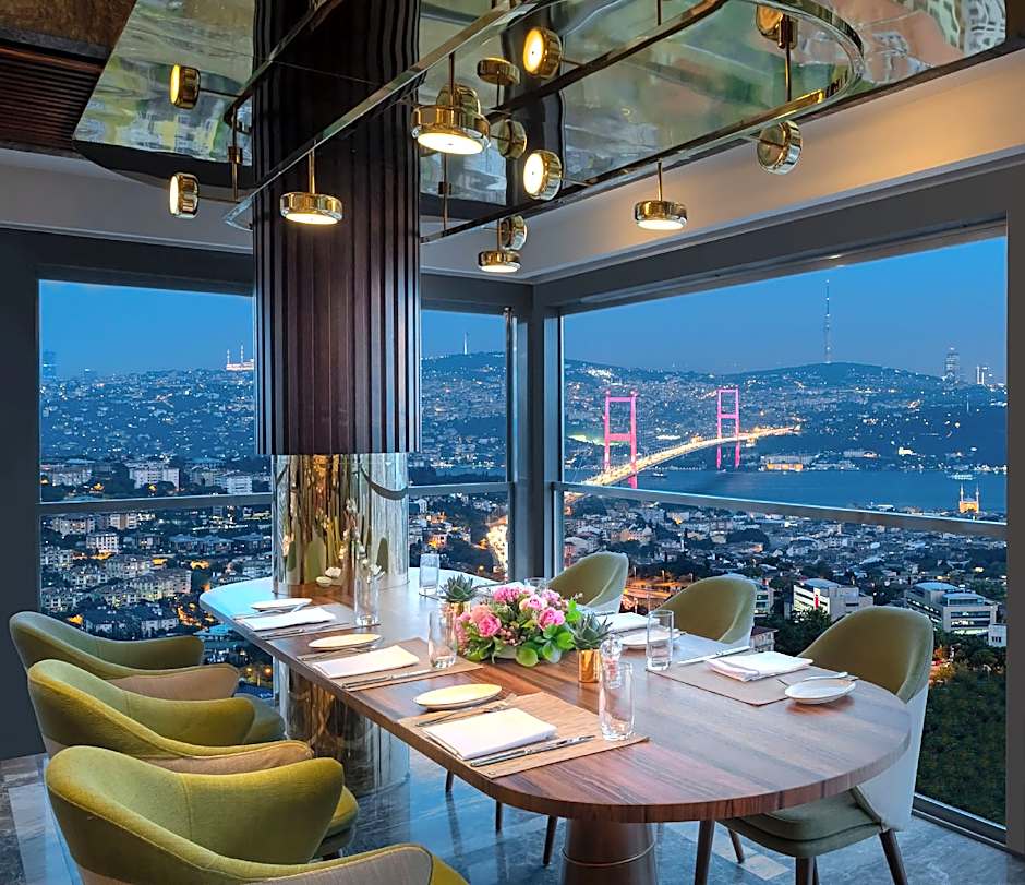 Mövenpick Hotel Istanbul Bosphorus