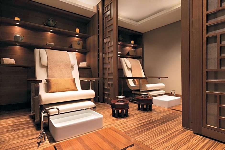 Hyatt Vancouver Downtown Alberni