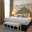 Castle Hotel